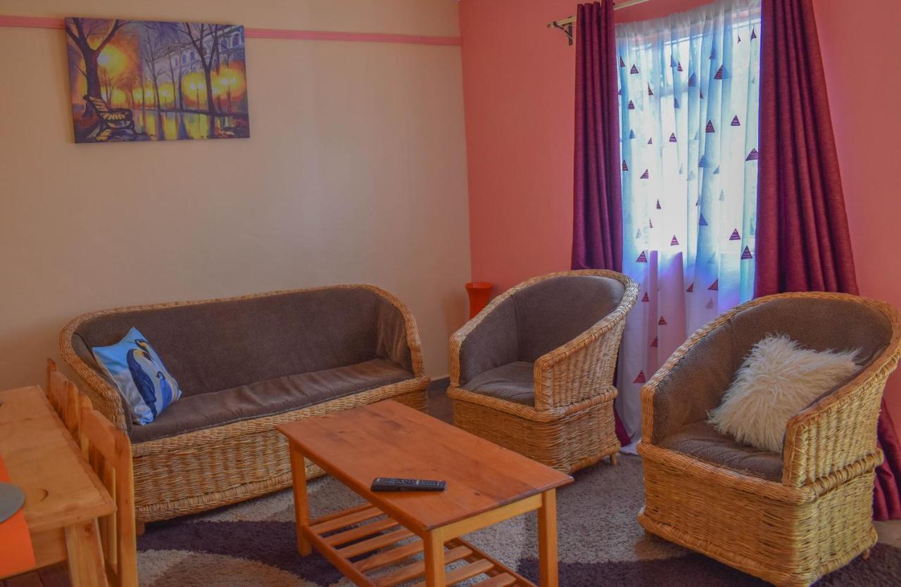 Africana Yard Kitale Eksteriør bilde