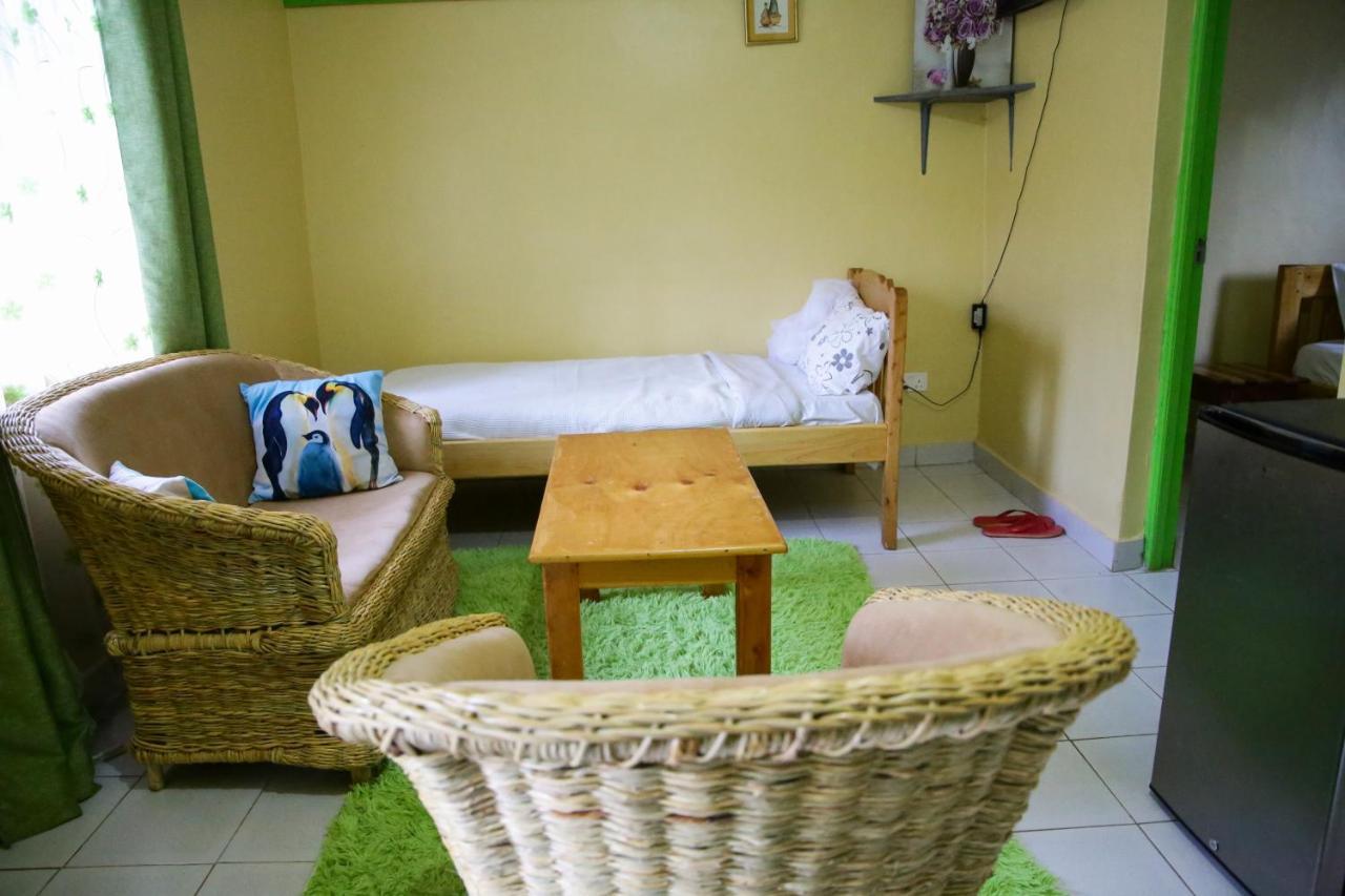 Africana Yard Kitale Eksteriør bilde